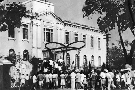 CHIẾN CÔNG 1. ĐÁNH CHIẾM PHỦ KHÂM SAI NGÀY 19/8/1945